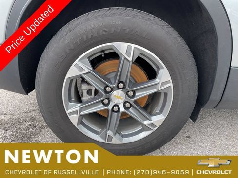 Used 2024 Chevrolet Blazer LT w/ Convenience Package FWD image 45