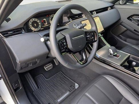 Used 2024 Land Rover Range Rover Evoque Dynamic SE image 10