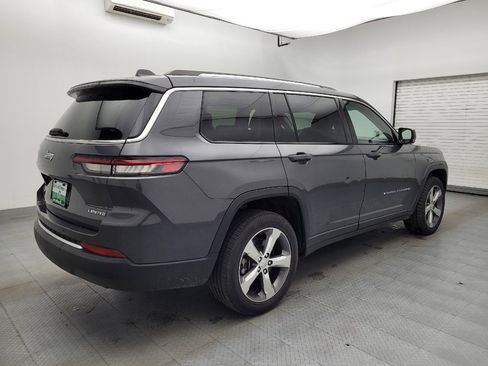 Used 2021 Jeep Grand Cherokee L Limited AWD/4WD image 9