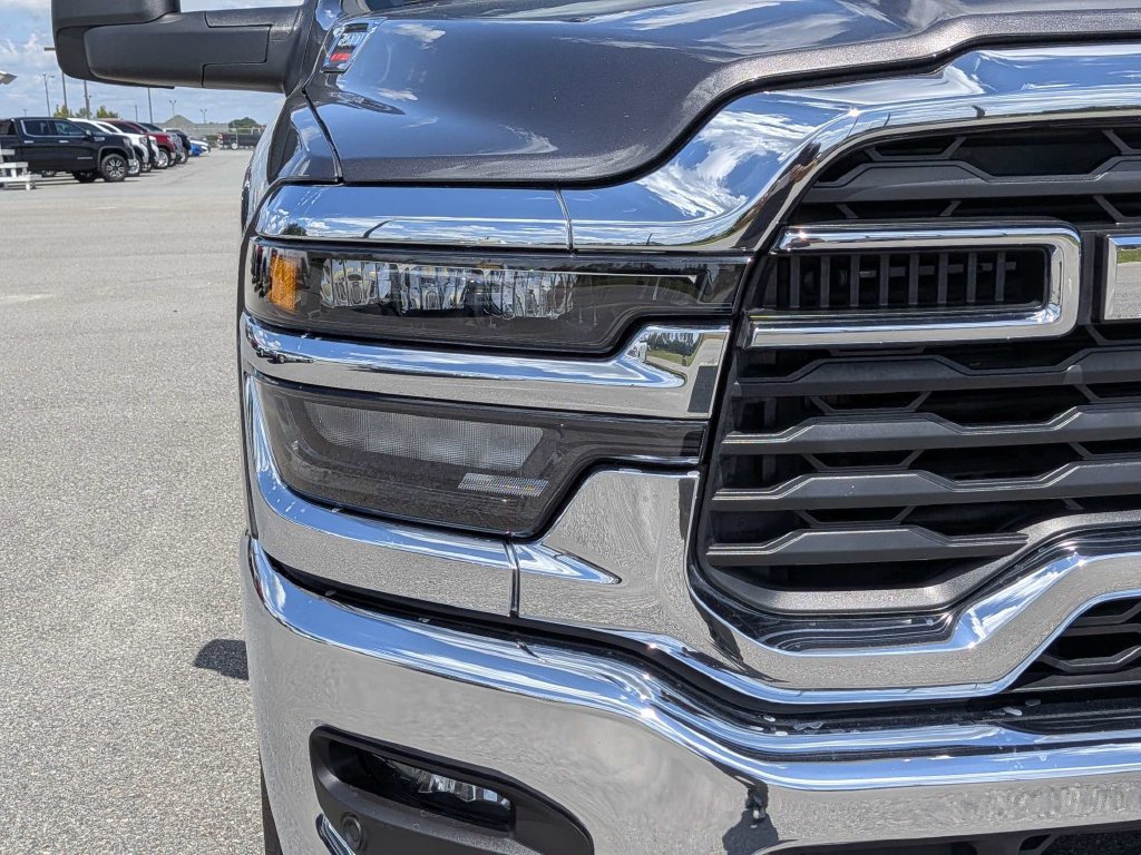 Used 2026 RAM 2500 Big Horn AWD/4WD image 8