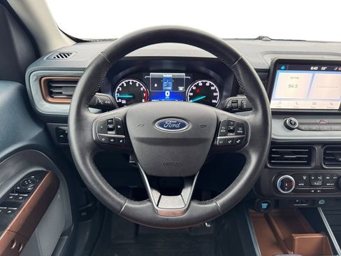 Used 2023 Ford Maverick Lariat w/ Equipment Group 500A Standard image 12