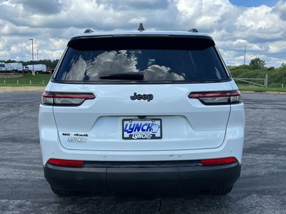 Used 2023 Jeep Grand Cherokee L Laredo
