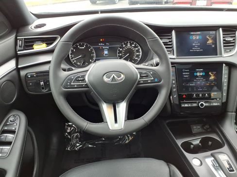 Certified 2025 INFINITI QX55 Luxe w/ Cargo Package AWD/4WD image 13