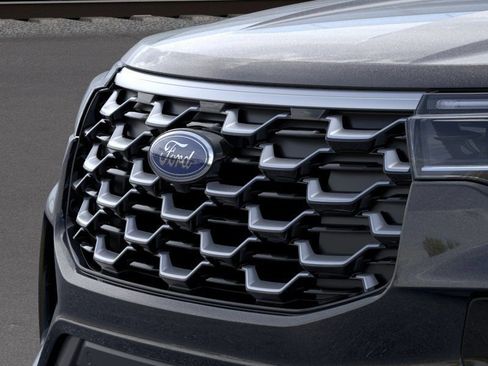 New 2026 Ford Explorer Platinum w/ LUX Leather Package AWD/4WD image 17