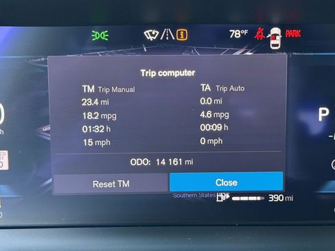 Used 2024 Volvo V60 B5 Cross Country Plus AWD/4WD image 8