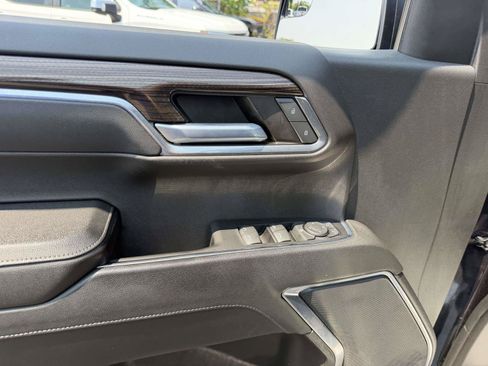 Certified 2023 Chevrolet Silverado 1500 LT AWD/4WD image 17