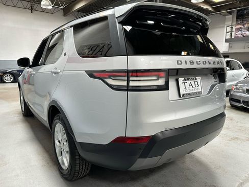 Used 2018 Land Rover Discovery SE AWD/4WD image 5