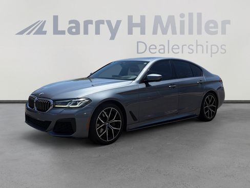 Used 2021 BMW 540i w/ M Sport Package RWD image 1