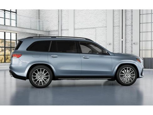 New 2026 Mercedes-Benz GLS 580 4MATIC image 29