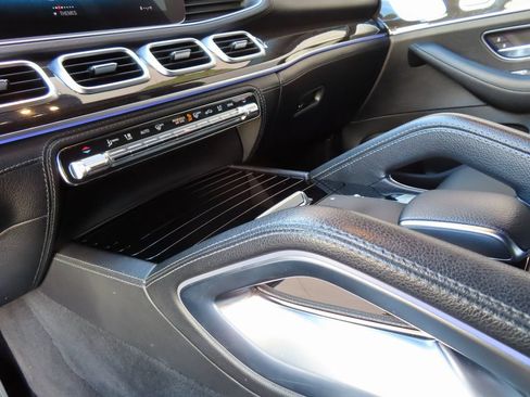 Used 2020 Mercedes-Benz GLE 350 4MATIC image 22
