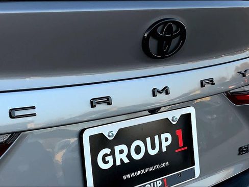 Used 2025 Toyota Camry SE w/ Multimedia Upgrade Package image 30