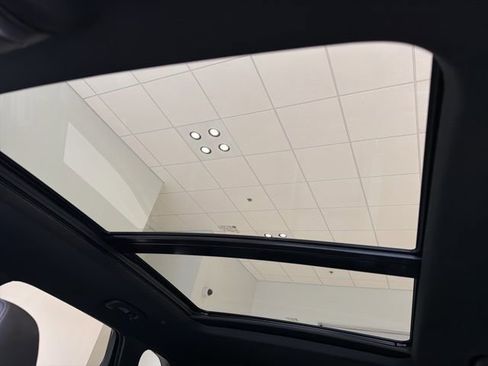 Certified 2023 Chevrolet Blazer RS w/ Enhanced Convenience Package image 26