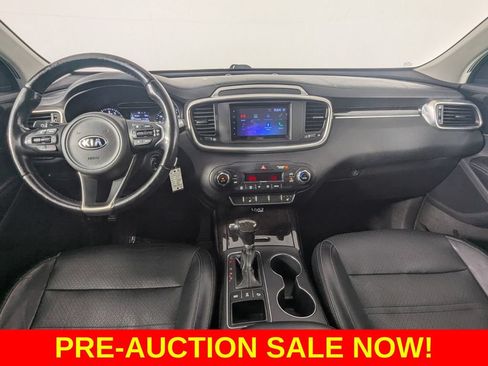 Used 2016 Kia Sorento EX AWD/4WD image 13