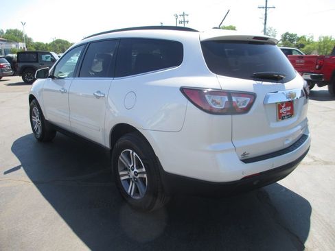 Used 2015 Chevrolet Traverse LT FWD image 9