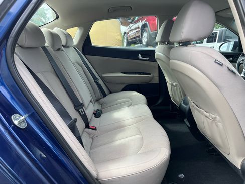 Used 2016 Kia Optima LX w/ LX Convenience Package image 14