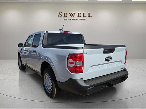 New 2025 Ford Maverick XL w/ Equipment Group 102A image 3