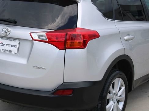 Used 2013 Toyota RAV4 Limited image 10