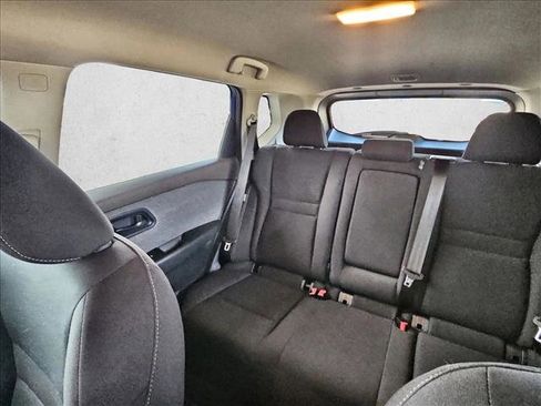 Used 2023 Nissan Rogue S FWD image 6