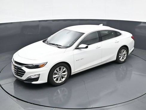 Used 2019 Chevrolet Malibu LT FWD image 30