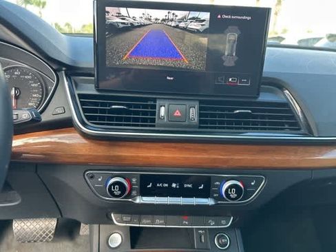 Used 2023 Audi Q5 2.0T Premium w/ Convenience Package image 15