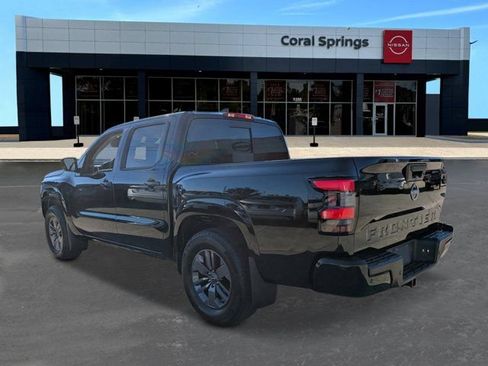 New 2026 Nissan Frontier SV w/ SV Convenience Package RWD image 3