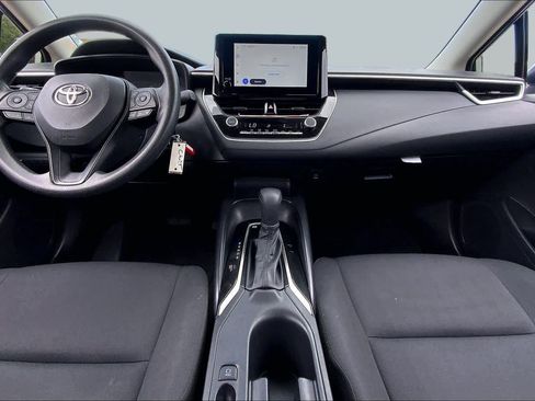 Used 2025 Toyota Corolla LE FWD image 15
