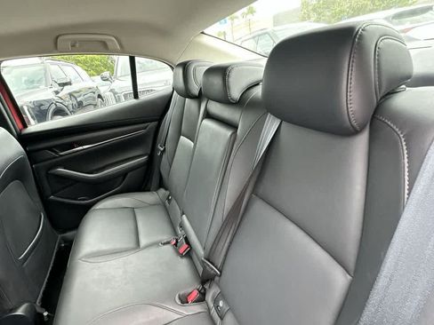 Used 2022 MAZDA MAZDA3 s FWD image 14