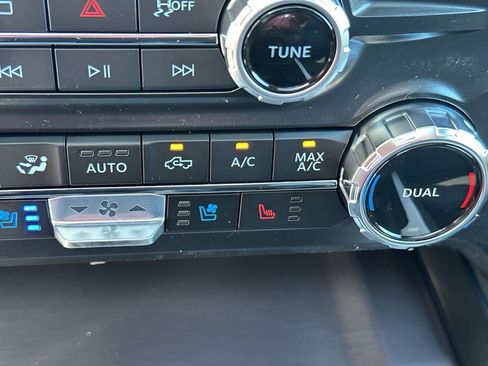 New 2026 Ford F250 Platinum AWD/4WD image 40