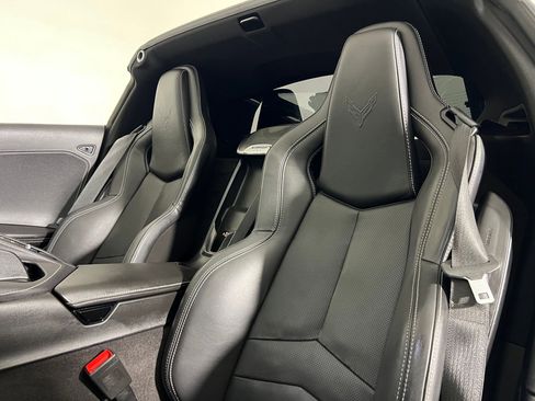 Used 2023 Chevrolet Corvette Stingray Preferred Cpe w/ 2LT image 22