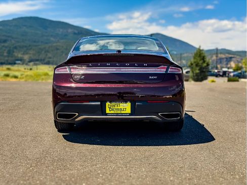Used 2017 Lincoln MKZ Select w/ Select Plus Package FWD image 5