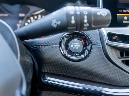 New 2026 Jeep Compass Limited image 21