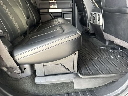 Used 2017 Ford F250 Platinum w/ Platinum Ultimate Package image 34