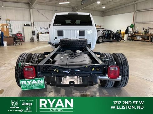New 2026 RAM 5500 Tradesman w/ Chrome Appearance Group AWD/4WD image 3