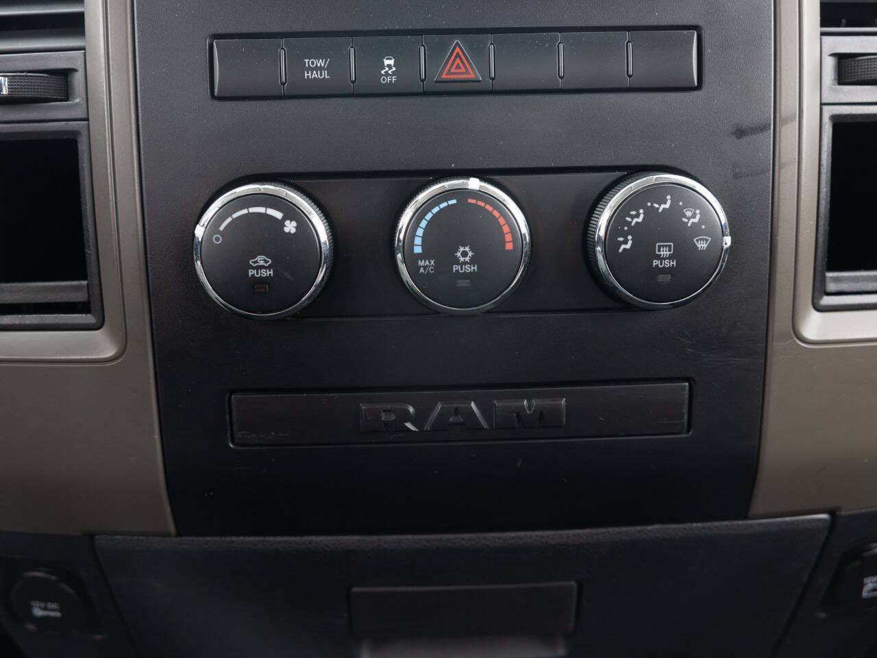 Used 2012 RAM 1500 Express RWD image 35