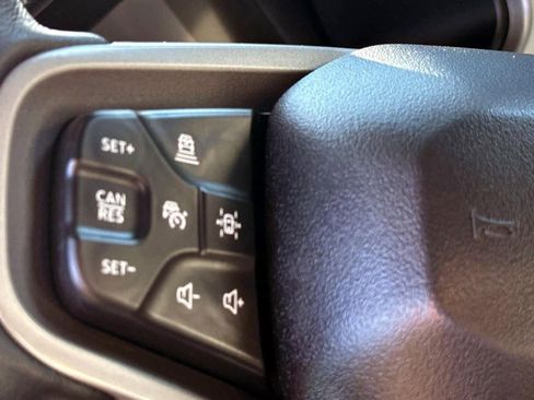 Used 2022 Ford Bronco Outer Banks w/ Sasquatch Package image 16