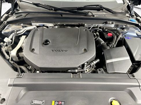 New 2025 Volvo S90 B6 Plus image 22