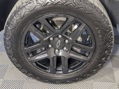 Used 2024 Chevrolet Silverado 1500 Custom image 8