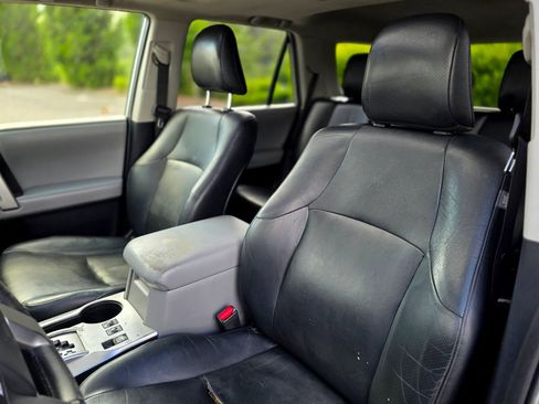 Used 2012 Toyota 4Runner SR5 w/ Premium Pkg AWD/4WD image 29