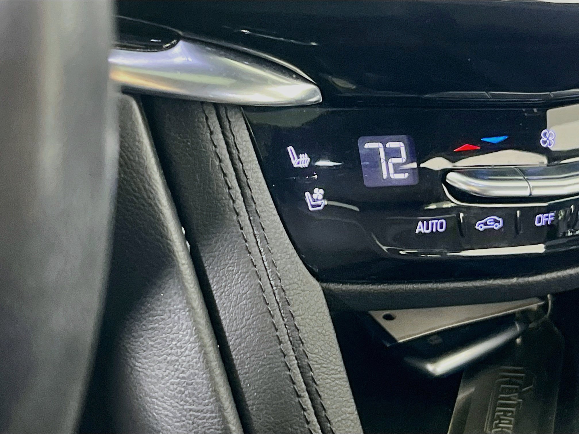Used 2020 Cadillac XT6 Premium Luxury AWD/4WD image 20