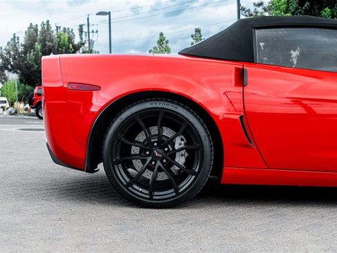 Used 2010 Chevrolet Corvette Grand Sport w/ Preferred Equipment Group RWD image 14