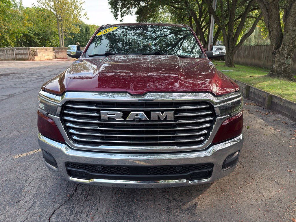 Used 2025 RAM 1500 Laramie AWD/4WD image 22