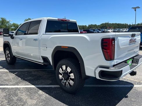New 2026 GMC Sierra 3500 Denali w/ Denali Reserve Package AWD/4WD image 20