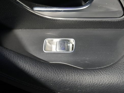 Used 2020 Mercedes-Benz GLE 450 4MATIC image 38