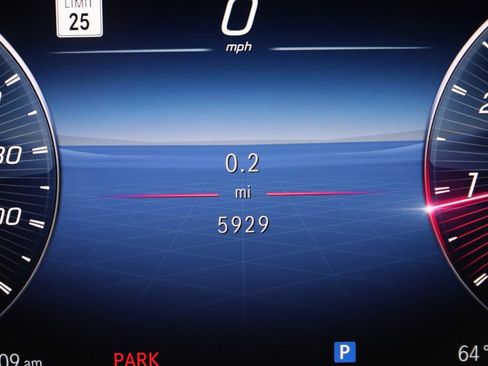 Used 2025 Mercedes-Benz AMG GT 63 w/ AMG Night Package image 66