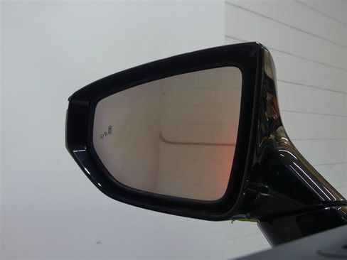 Used 2019 Lexus ES 300h w/ Accessory Package FWD image 14
