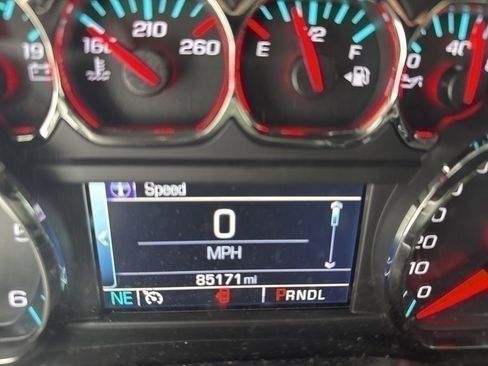 Used 2018 Chevrolet Silverado 1500 LT w/ All Star Edition image 7