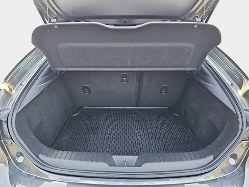 Used 2023 MAZDA MAZDA3 s FWD image 13