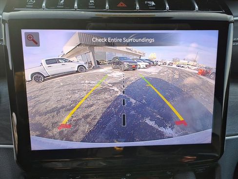 Used 2024 Jeep Grand Cherokee Limited w/ Trailer Tow Package image 19