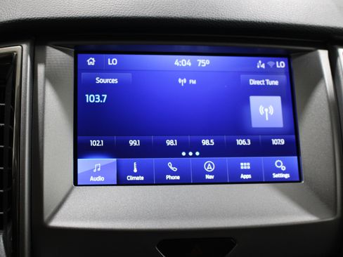 Used 2022 Ford Ranger XLT w/ Equipment Group 301A Mid AWD/4WD image 14