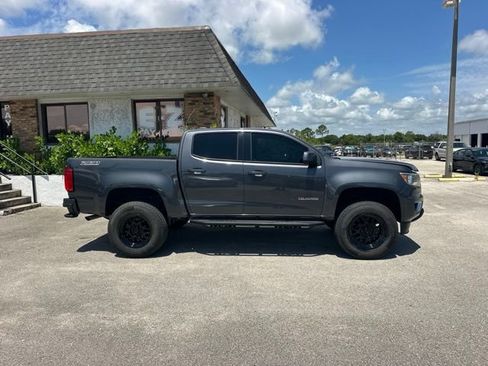 Used 2017 Chevrolet Colorado Z71 RWD image 5